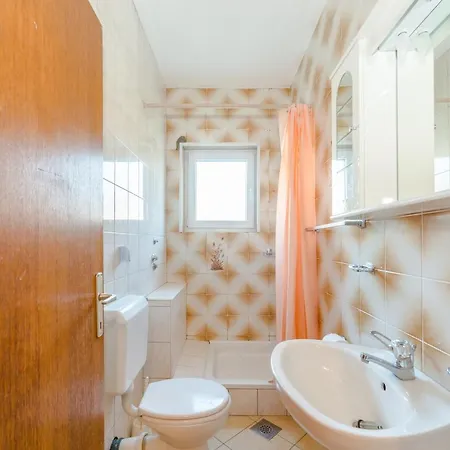 With Parking Space Sabunike, Zadar - 14490 נין