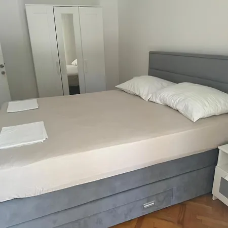 With Parking Space Sabunike, Zadar - 14490 Διαμέρισμα Nin