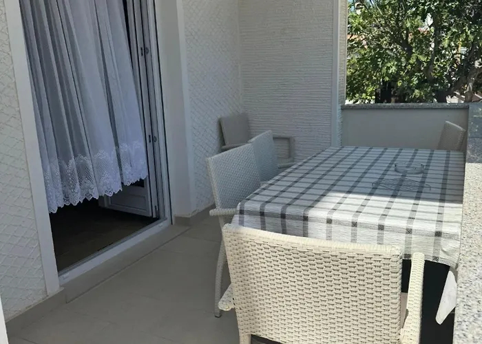 With Parking Space Sabunike, Zadar - 14490 아파트 *