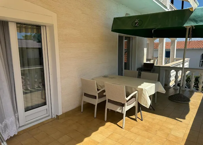 With Parking Space Sabunike, Zadar - 14490 아파트