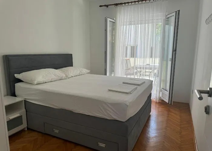 Apartamento With Parking Space Sabunike, Zadar - 14490 Nin